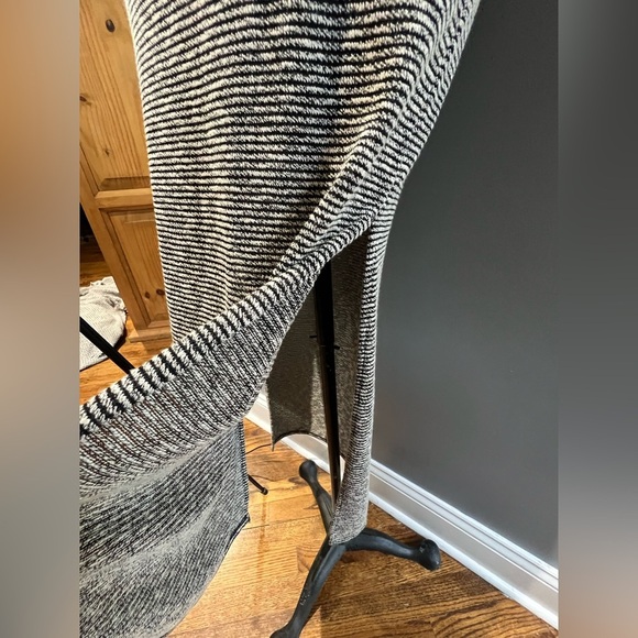 Banana Republic Textured Stripe Patio Dress excellent condition no flaws Sz XSP - Picture 6 of 10